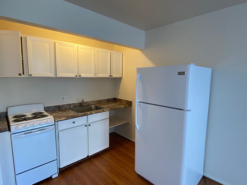 1st image of 318 25th Ave APT 3