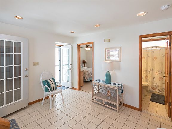 5th image of 54 79th St #W