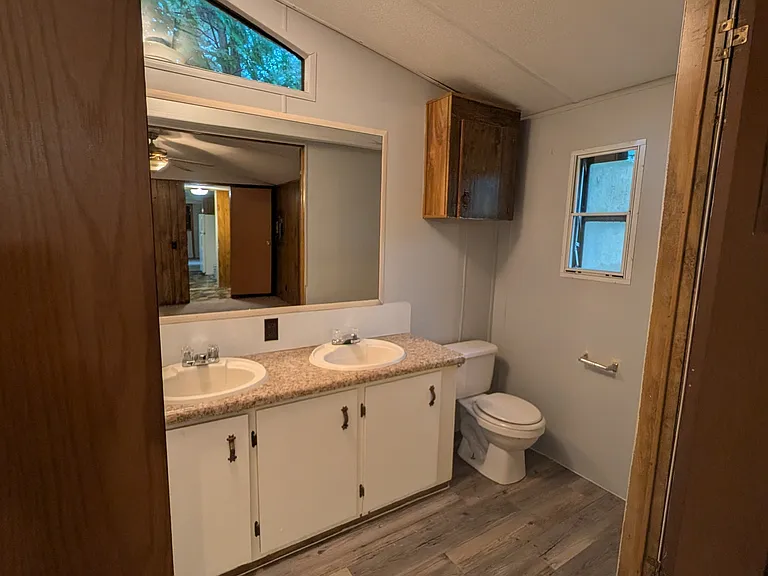 233 Ransdell Ln — Photo 7
