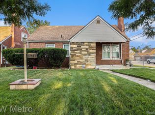 17417 Mendota St, Detroit, MI 48221