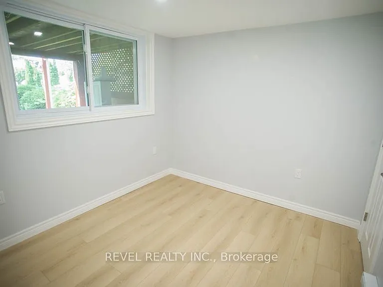415 Chatham St #3 — Photo 8