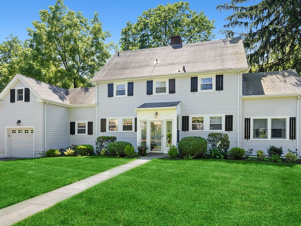 12 Old Orchard Road