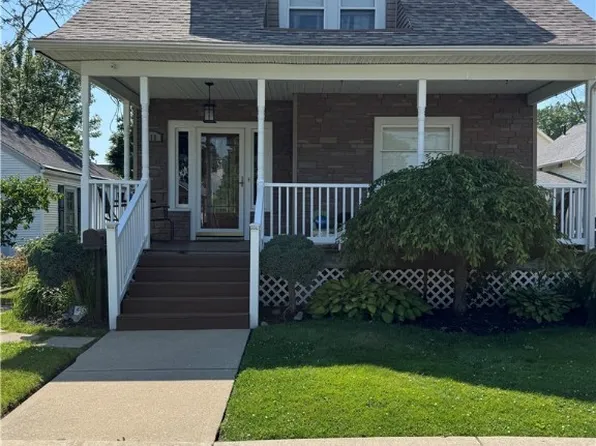 415 Pennsylvania Ave, Ashtabula, OH 44004