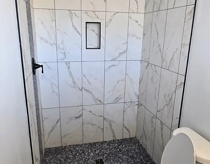 2136 E Mobile Ln — Photo 10