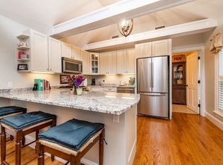 37 Mount Vernon St APT 2, Boston, MA 02108