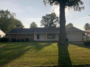 1904 N Winthrop Rd, Muncie, IN 47304