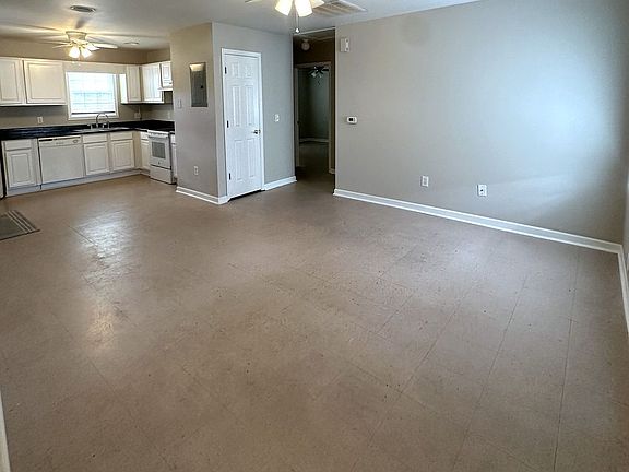 4th image of 508B Spartanburg Ave