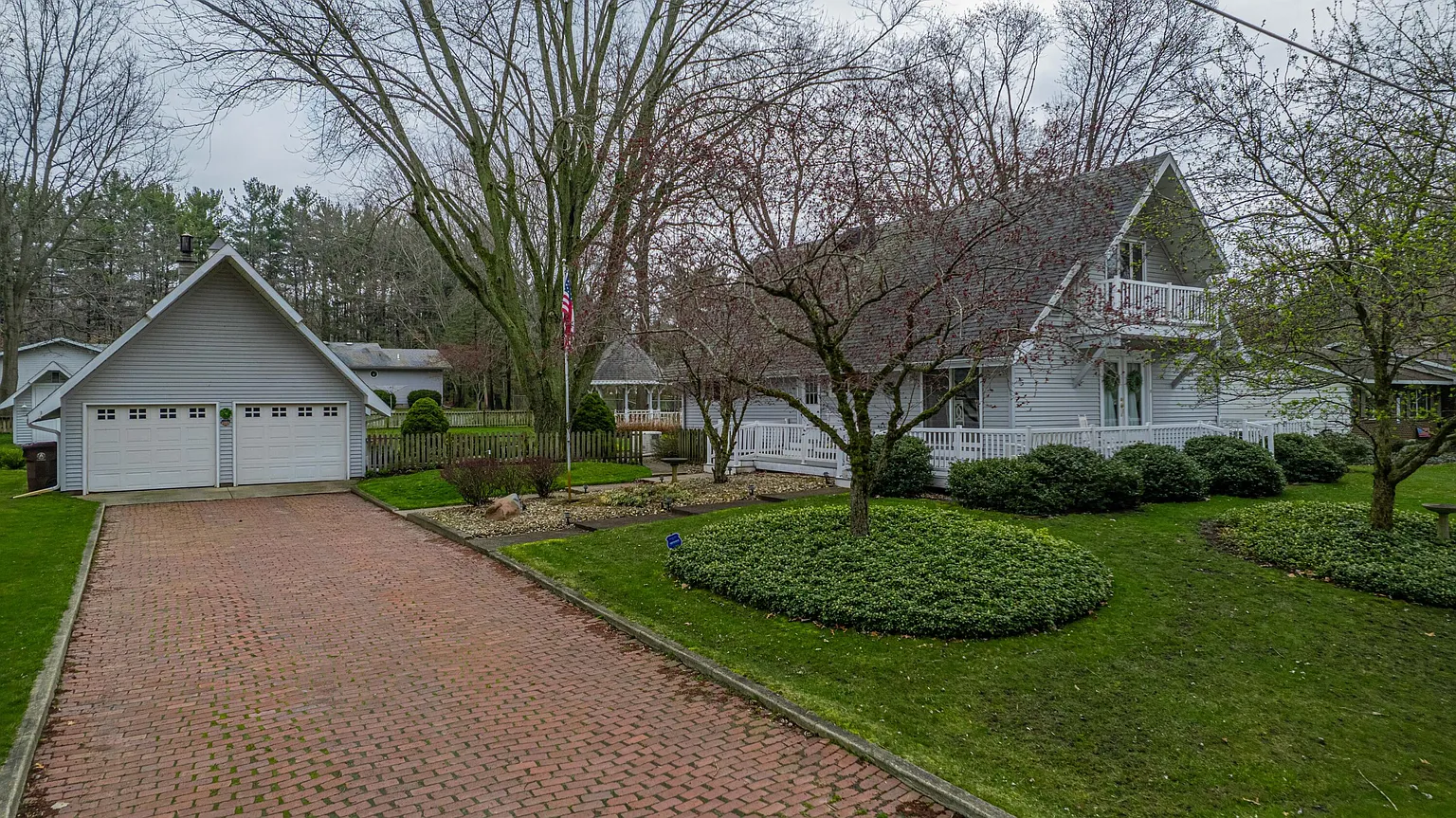 4121 N Michael Pl photo 1