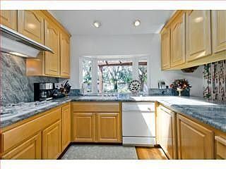 3rd image of 2653 Gamblin Dr