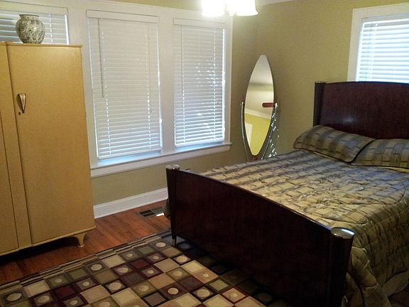 2nd image of 3870 Line Ave APT B