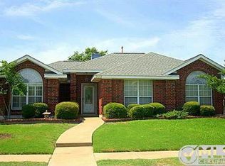 7417 Kingston Dr, Rowlett, TX 75089