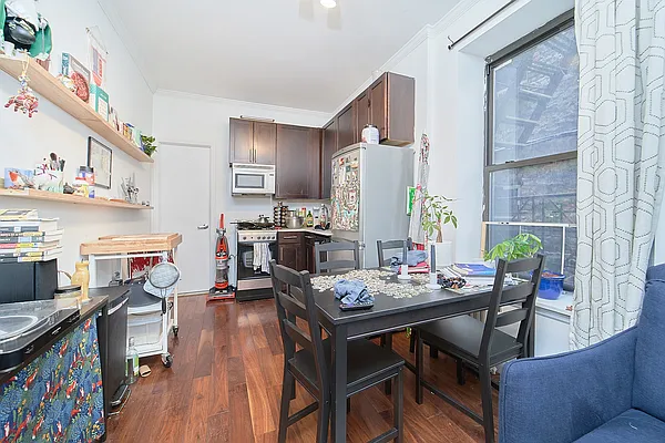 Rented by Living New York | media 9