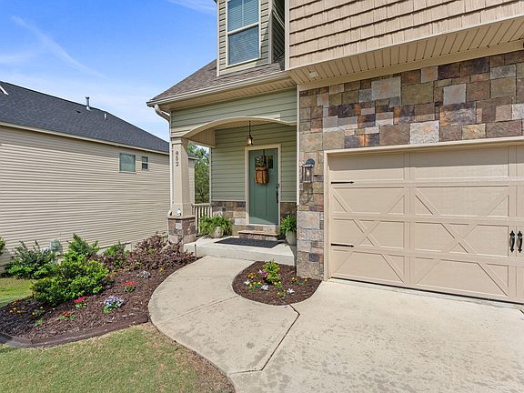 2nd image of 852 Tyler Woods Drive