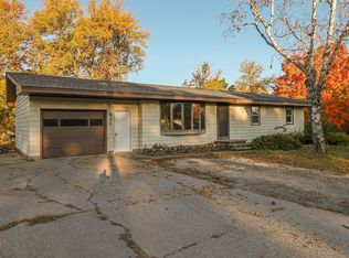 511 Western St, New Munich, MN 56356