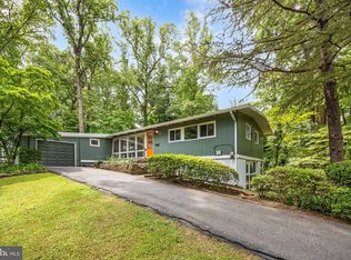 3419 Fiddlers Grn, Falls Church, VA 22044