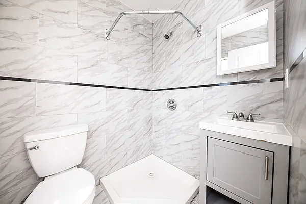 Rented by Oxford Property Group | media 22