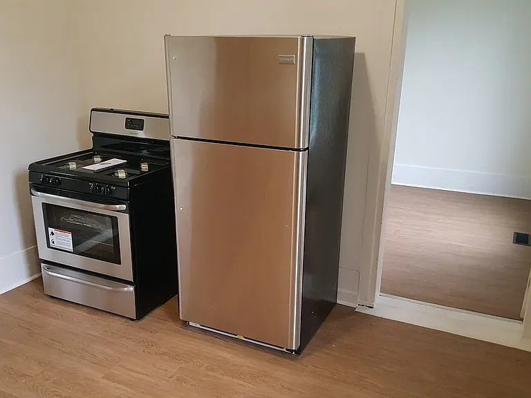 2707 S Madison St #4 — Photo 3