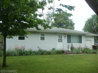 9815 Baldwin Rd, Bridgman, MI 49106