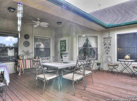 3rd image of 310 Glenvalley Cir