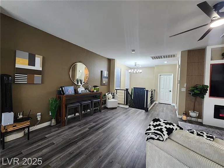 259 Morning Crest Ave — Photo 8