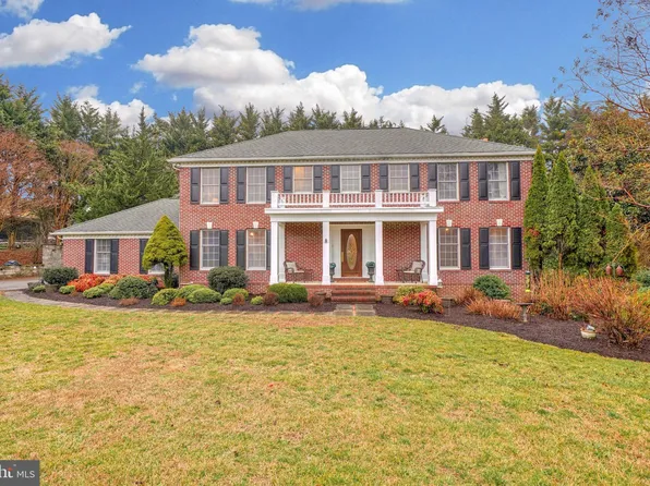 3510 Hampshire Glen Ct, Phoenix, MD 21131