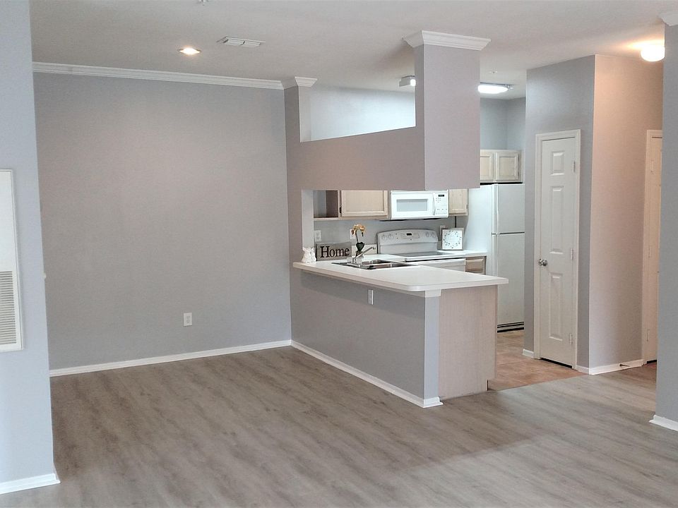 1st image of 230 Colima Ct Unit 925