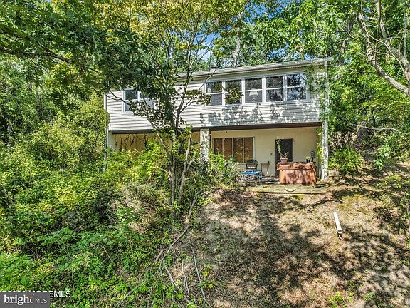 2nd image of 1687 Forge Pond Rd
