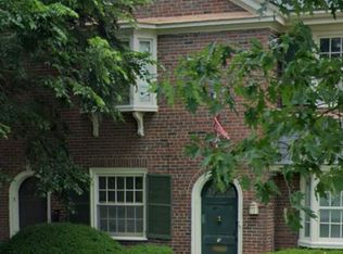 6714 Chestnut St, Cincinnati, OH 45227