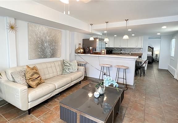 3rd image of 2731 Onzaga St #1B