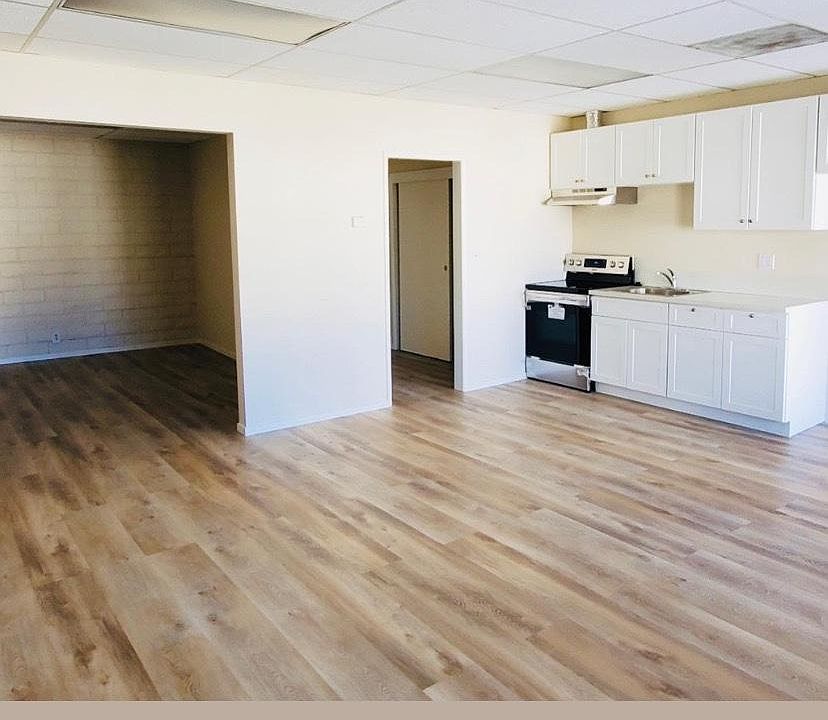 2nd image of 2941 Honolulu Ave #B