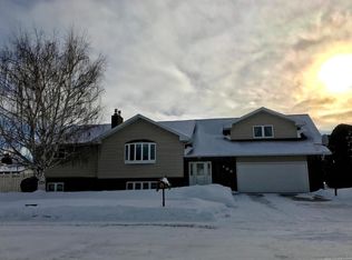 106 23rd St E, Williston, ND 58801