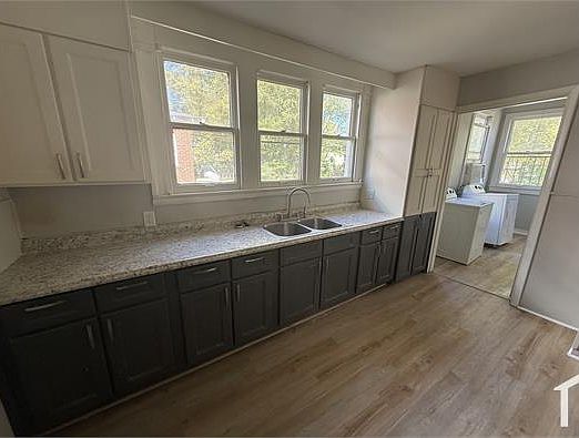 3rd image of 1923 S Izard St Unit A