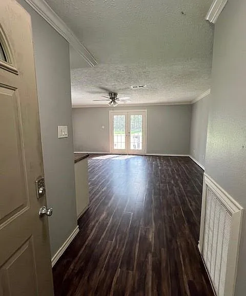 2002 Cherry Laurel Dr — Photo 10