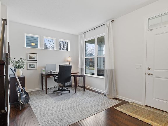 2nd image of 5816 Sly Fox Ln