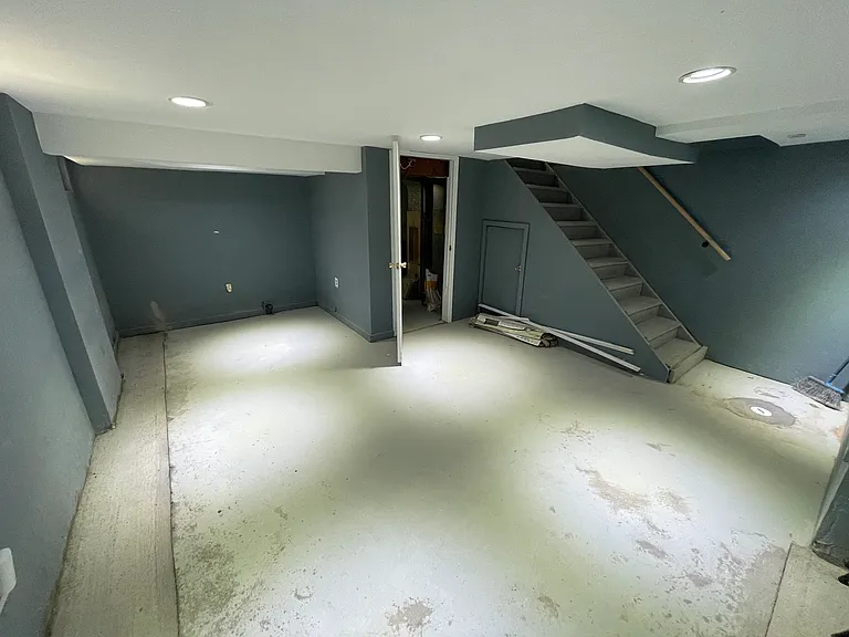 33 Terrill Rd — Photo 35