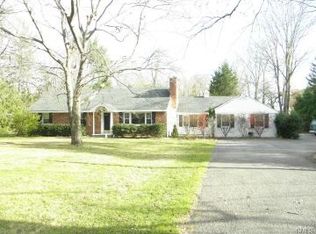 15 Rivergate Dr, Wilton, CT 06897