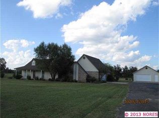 605 Cherry St, Locust Grove, OK 74352