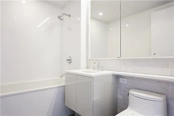 Rented by (Legacy) Elegran | media 34