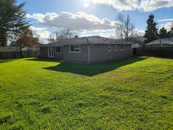 2nd image of 4028 Inglewood Ct