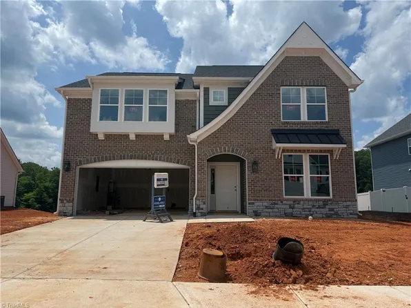 4544 Hanes Lake Dr, Winston Salem, NC 27106