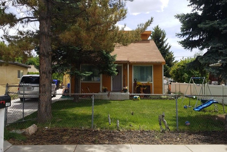 1st image of 430 E Scott Ave
