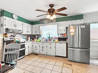 302 Park Ln, Florence, AL 35630