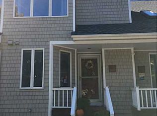 347 Spinnaker Ln, Bristol, RI 02809
