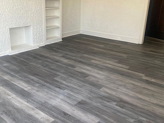 3rd image of 7257 S King Dr #3
