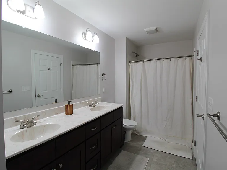 2221 Lapis Ln — Photo 35