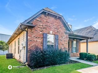 1080 Washington Dr, Moody, AL 35004