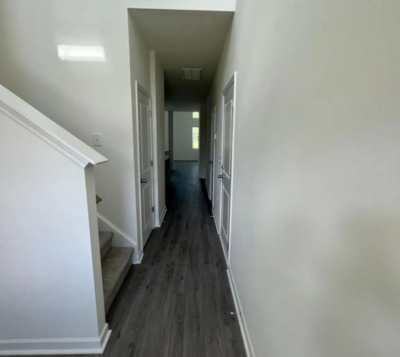 1417 Creekfront Dr — Photo 2