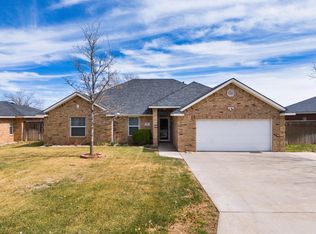 310 Floyd Ave, Dumas, TX 79029