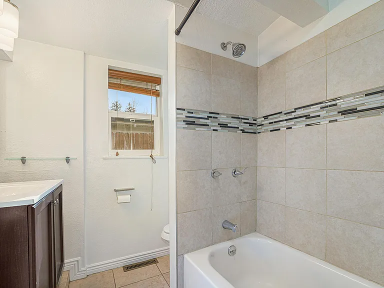 444 Lowell Blvd — Photo 21