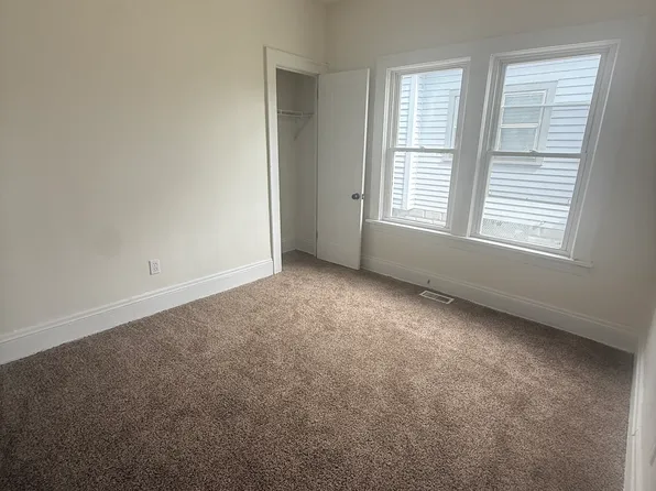 11706 Gay Ave, Cleveland, OH